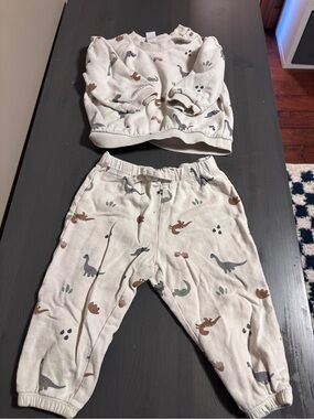 H&M Cream Kids Matching Set with Dino Prints